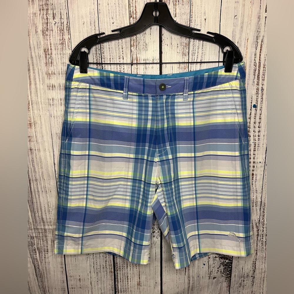 Tommy Bahama Shorts Mens 34 Blue Plaid Flat Front Stretch Island Active Bermuda